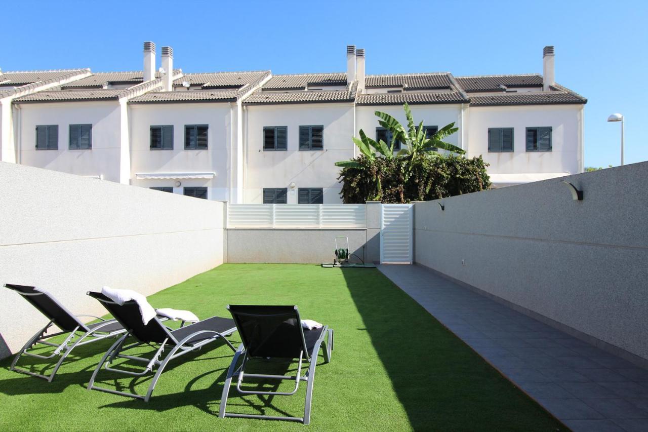 Global Properties, Bonito Adosado Con Jardin En La Playa De Almarda Villa ซากุนโต ภายนอก รูปภาพ
